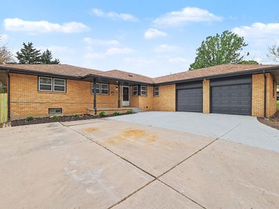 Property at 801 E Goeldner Ln, Derby, KS