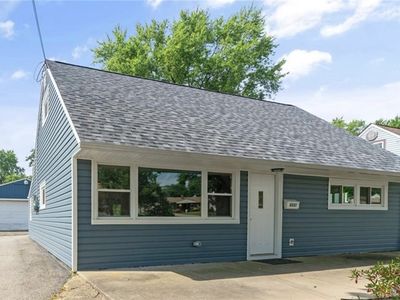 2337 Bel Aire Ln