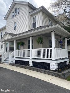 65 Arbutus Ave