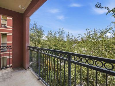 1711 Old Spanish Trl APT 221