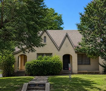 6262 Lakeshore Dr