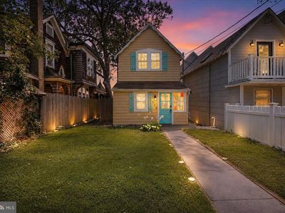 128 E Camp Walk