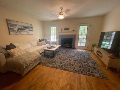 1000 Sea Island Rd #14