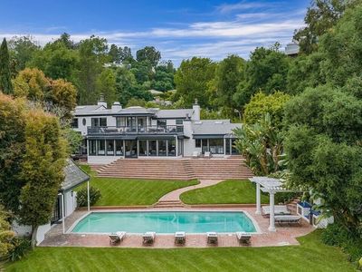 10981 Bellagio Rd
