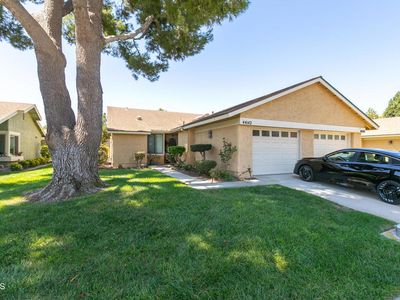 44142 Village 44
