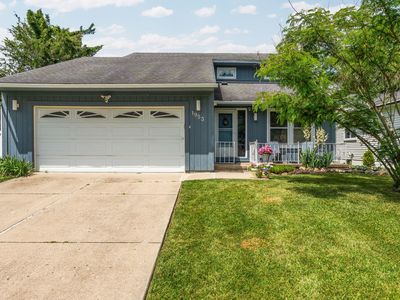 1953 Andover Dr