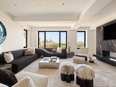 230 Central Park S