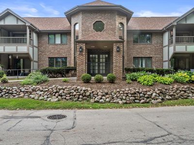 6565 North Green Bay AVENUE #102