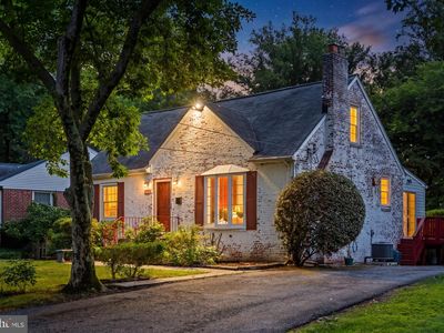 404 Lexington Dr