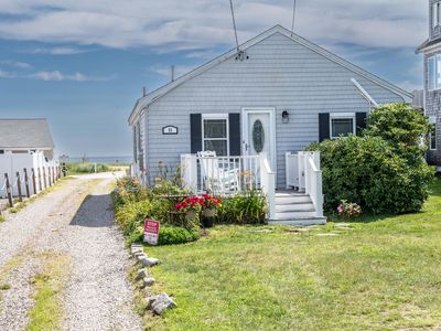 51 Freeman Avenue