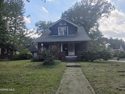 2047 Central Grv