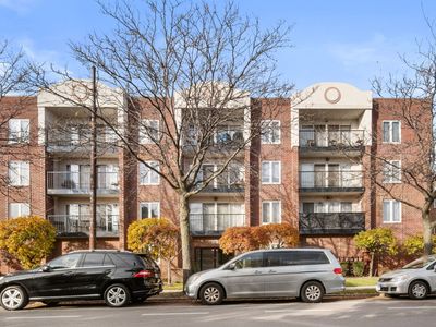 5840 W Lawrence Ave APT 405