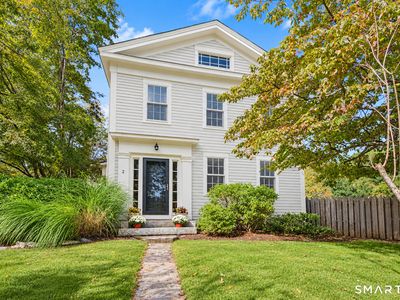 2 Pomperaug Road