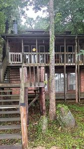 135 Forest Ln