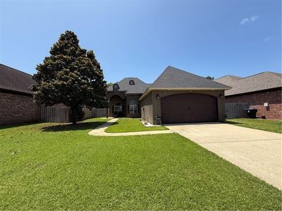 3246 Essex Place Dr