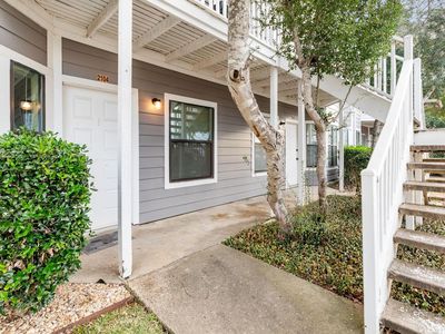 4441 Old College Rd APT 2104
