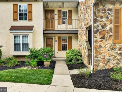 267 Valley Stream Ln
