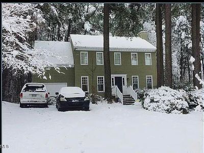 14 Striding Ridge Ct