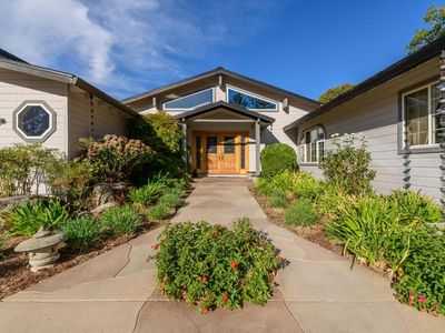 4080 Yosemite Pl