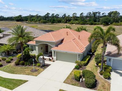 2725 Royal Palm Dr