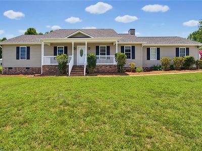 310 Dogwood Acres Ln