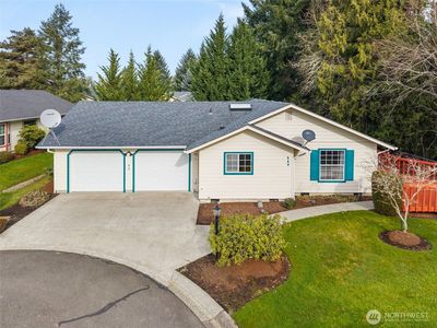 117 Hawthorn Lane