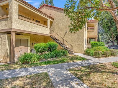 1140 W Blaine St APT 201