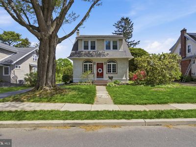 43 Lownes Ln