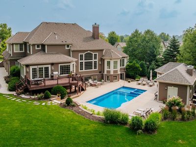 W210N5415 Carters Crossing CIRCLE