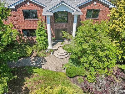 50 Blueberry Dr