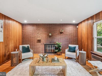 30 Harding Ave