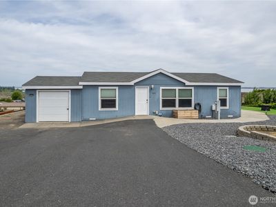 7200 Terrace Avenue SE