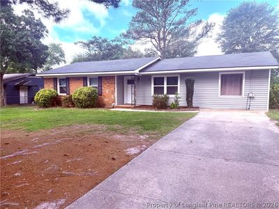 6537 Vineyard Dr
