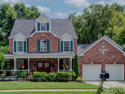 282 Dickens Farm Ln