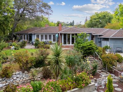 350 Glen Summer Rd