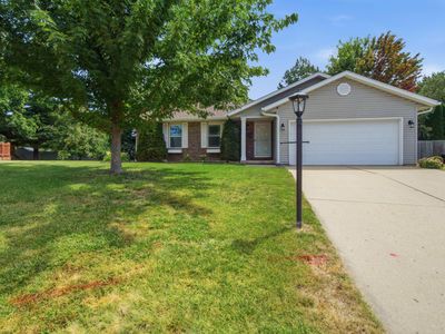 5506 N Leawood Ct