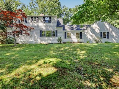 15 Westchester Avenue