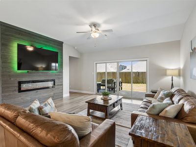 218 Stonebrook Trl