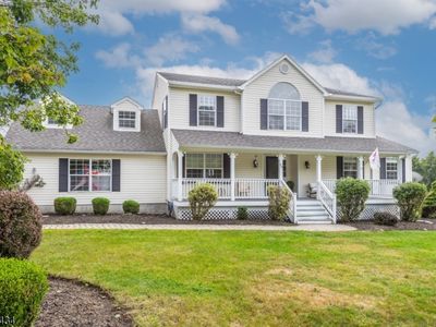 Property at 20 Carly Dr, Wantage, NJ
