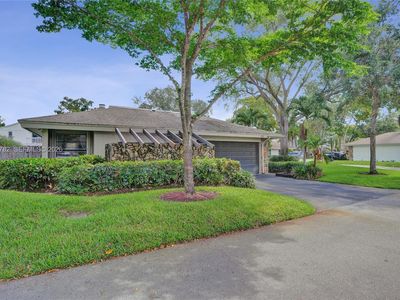 30 Cedar Rd
