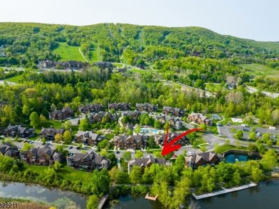 3 Maple Cres 12 UNIT 12