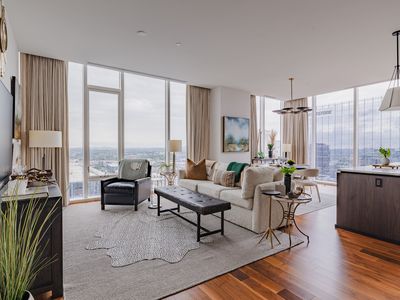160 2nd Ave S APT 2602