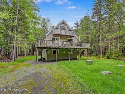 112 Thomas Ln