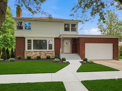 11659 S Maplewood Ave
