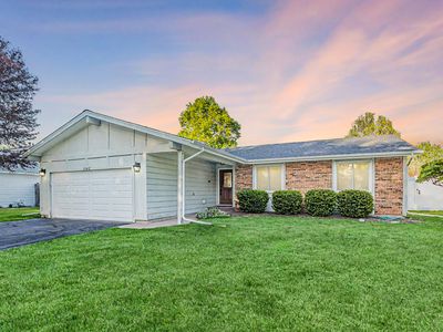 Property at 1145 N Thackeray Dr, Palatine, IL