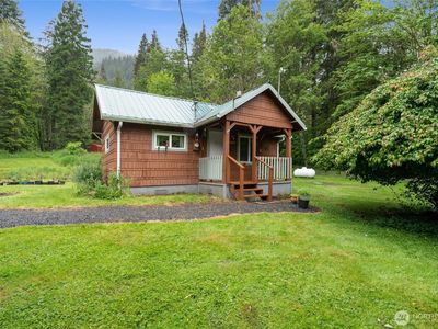 32519 State Route 706 E