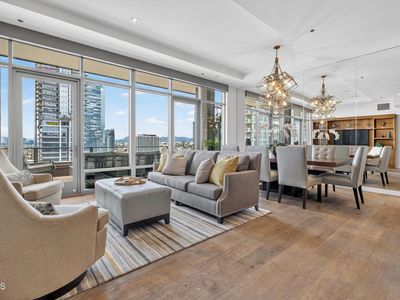 1100 Hope St #Penthouse 104