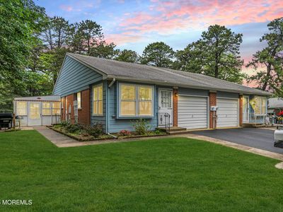 11 Lexington Drive UNIT A