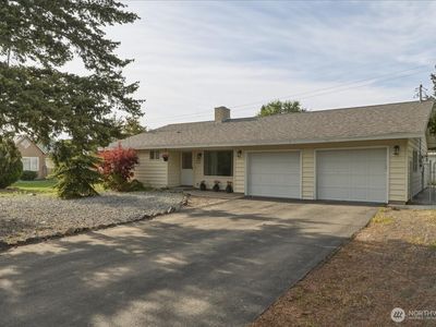 309 W Walnut Street
