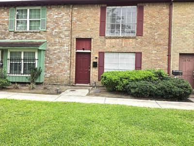 1076 Willow Oaks Cir